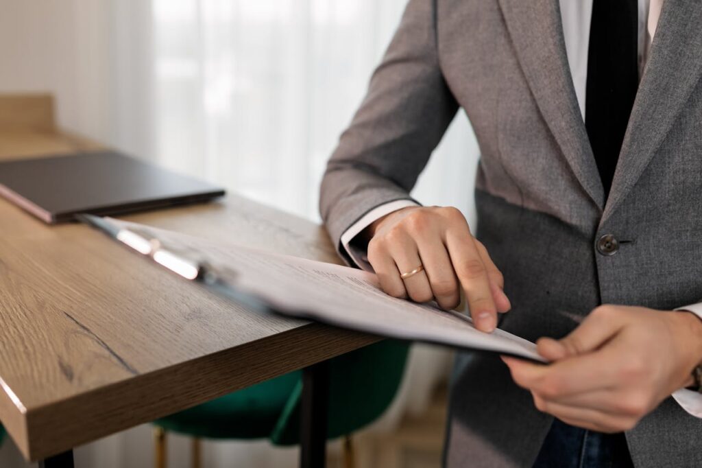man explaining visa checklist to client